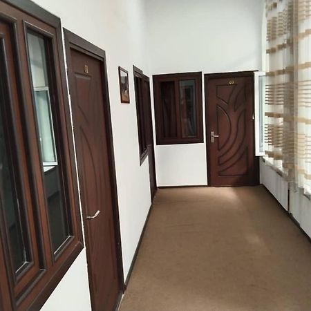 Hotel Nehal Kamal 塔什干 外观 照片
