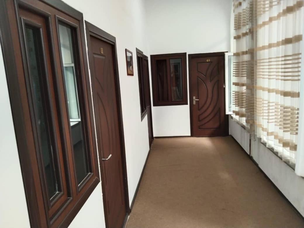 Hotel Nehal Kamal 塔什干 外观 照片